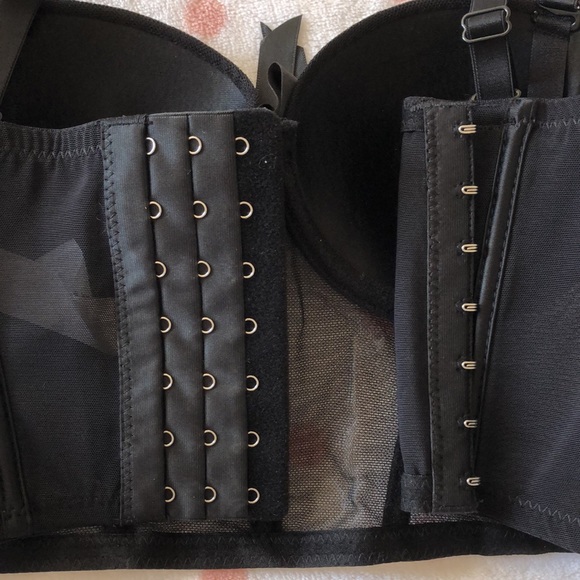NWOT Cropped Black Bustier Bra/Top 🖤 - Picture 4 of 4
